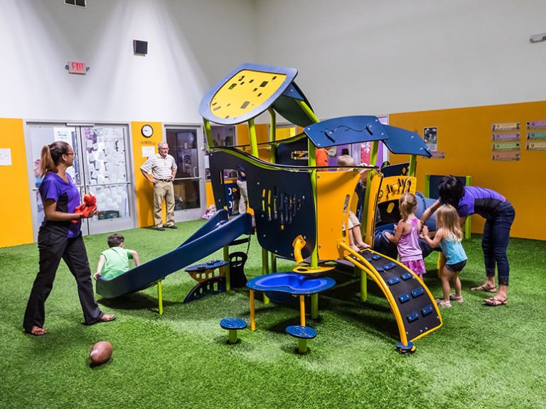 Smart Start Child Care Bowling Green, KY Playground Grass